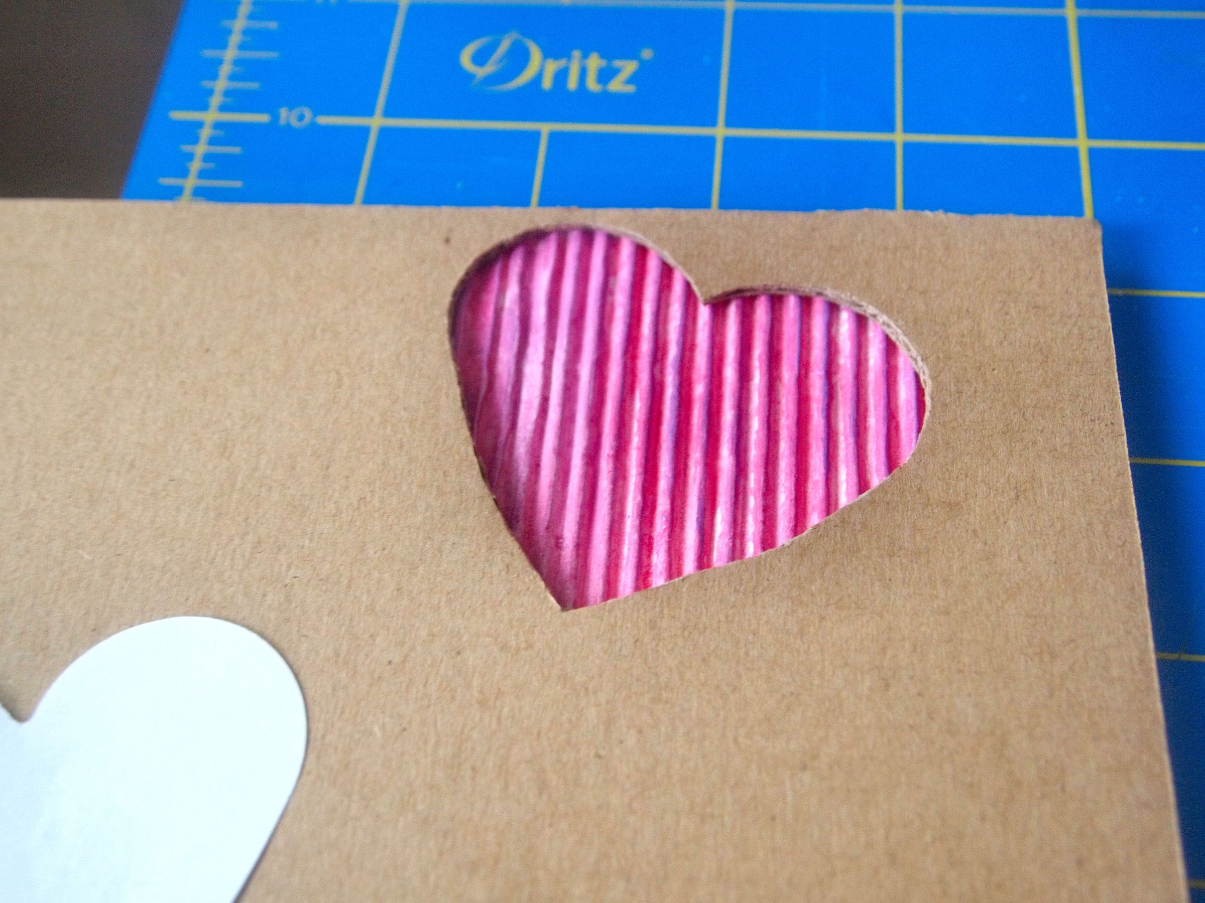 DIY Cardboard Sketchbook : 13 Steps (with Pictures) - Instructables