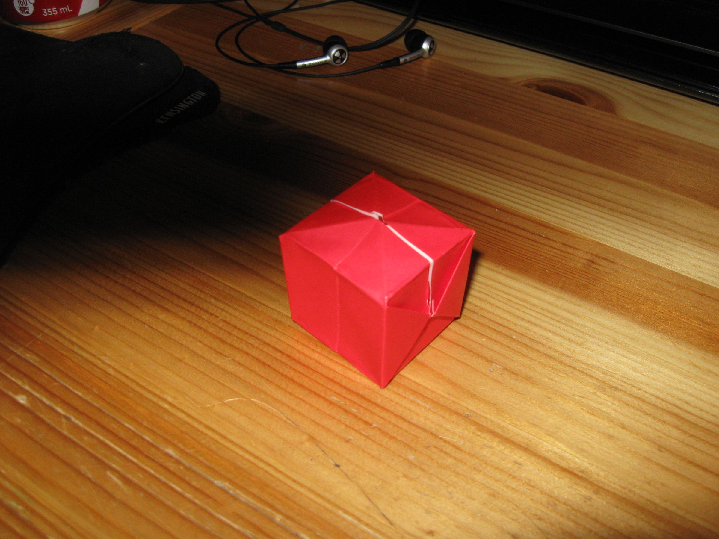 How to Make an Origami Single-sheet Cube