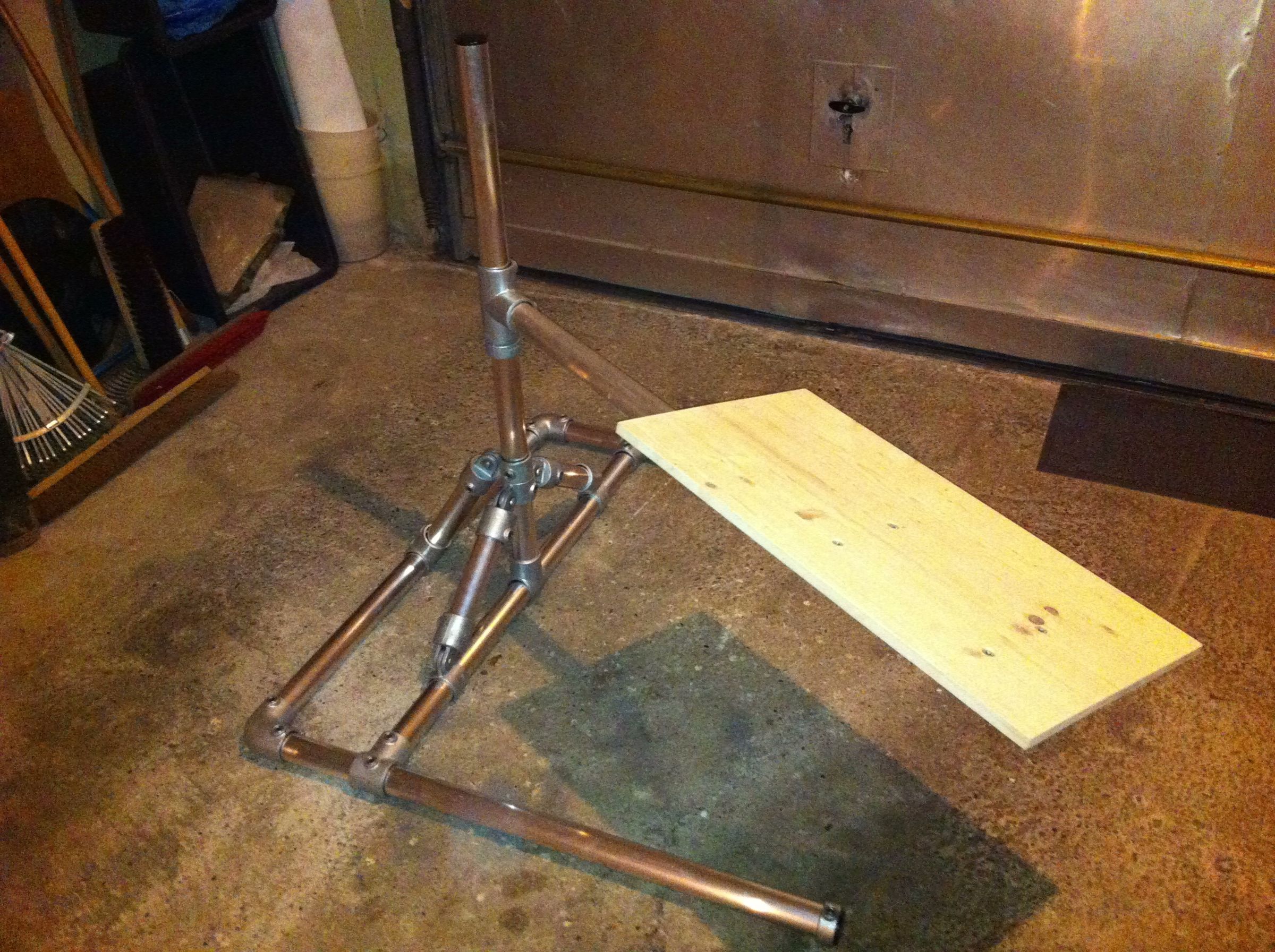 Man's World Laptop Stand Made of Scaffolding Elements