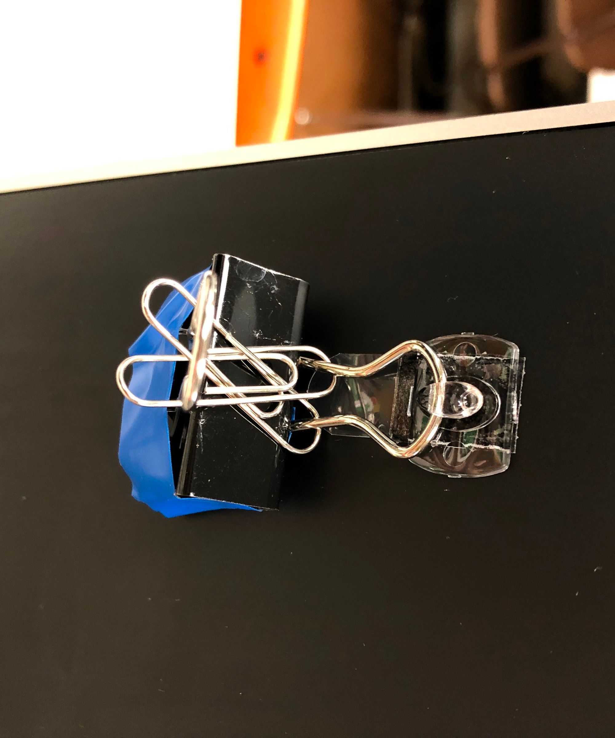 DIY Easy Headphone Holder Hanger 