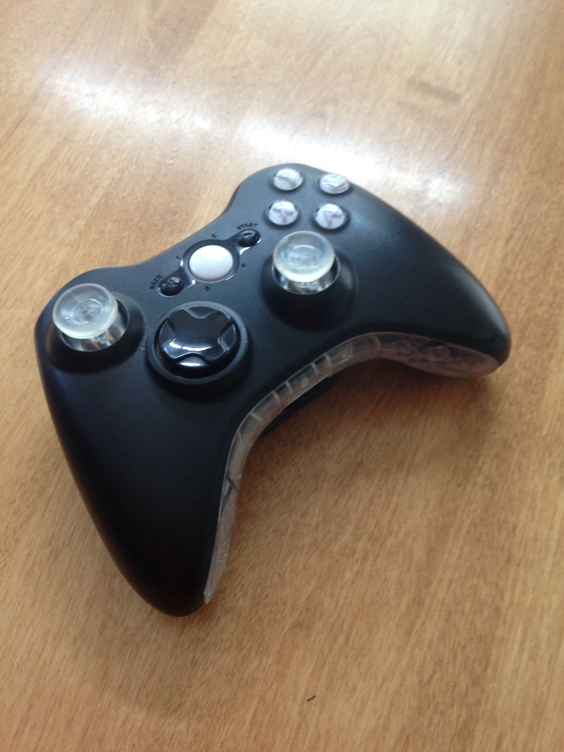 How to Change All Buttons, Triggers, and Joysticks on an Xbox 360 Wireless Controller