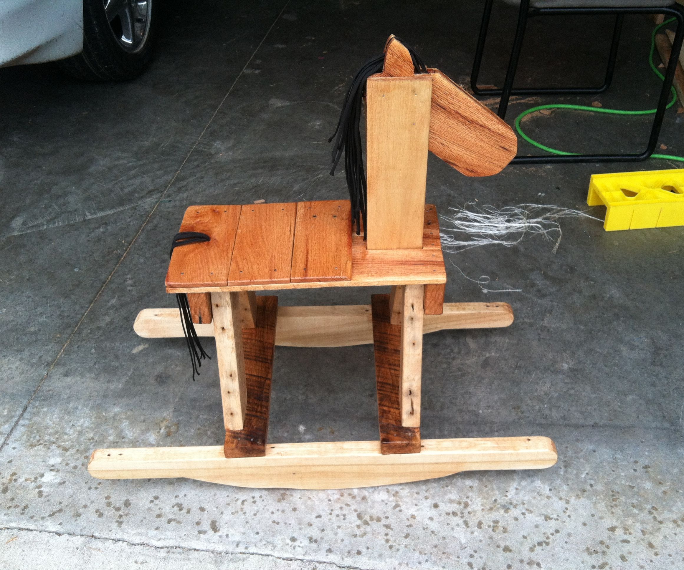 Rocking Horse Pallet Art:  How to Make Your Own Rustic Rocking Horse