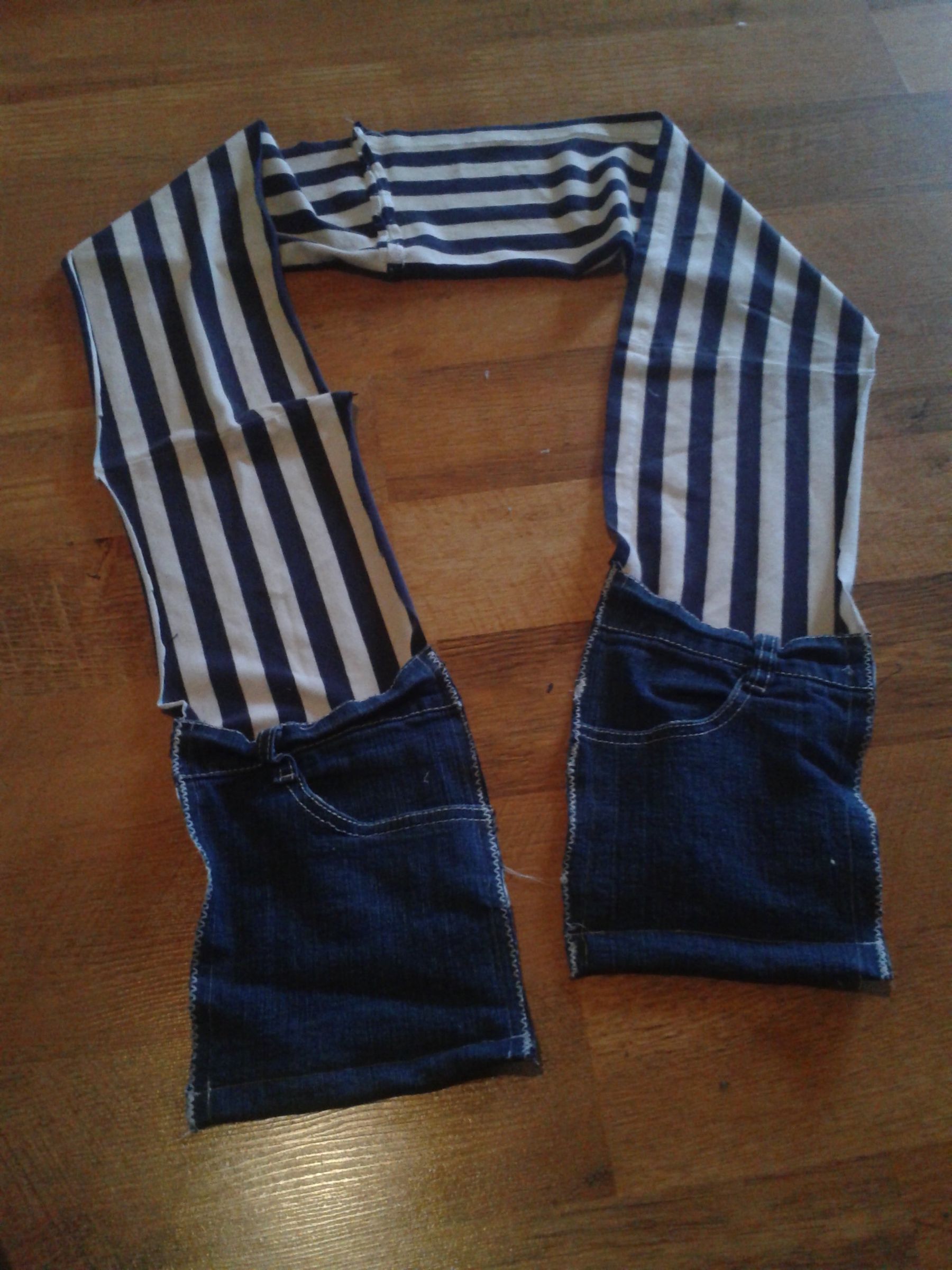 Pocket Scarf