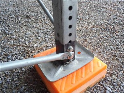 Attach the Smaller Diameter Rods