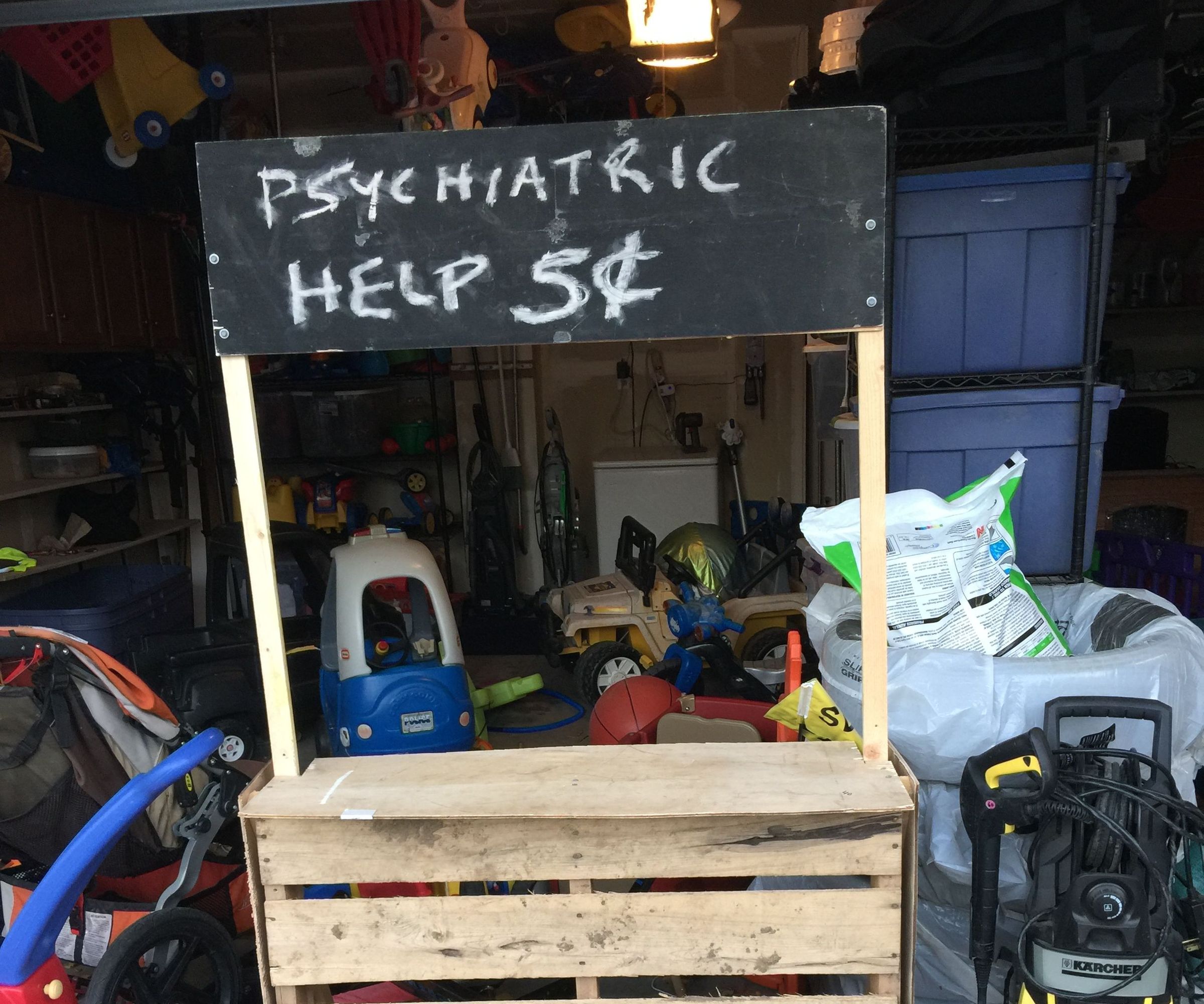 One Pallet Lemonade Stand