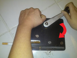 How to Use the Top-O-Matic to Make a Cigarette : 6 Steps