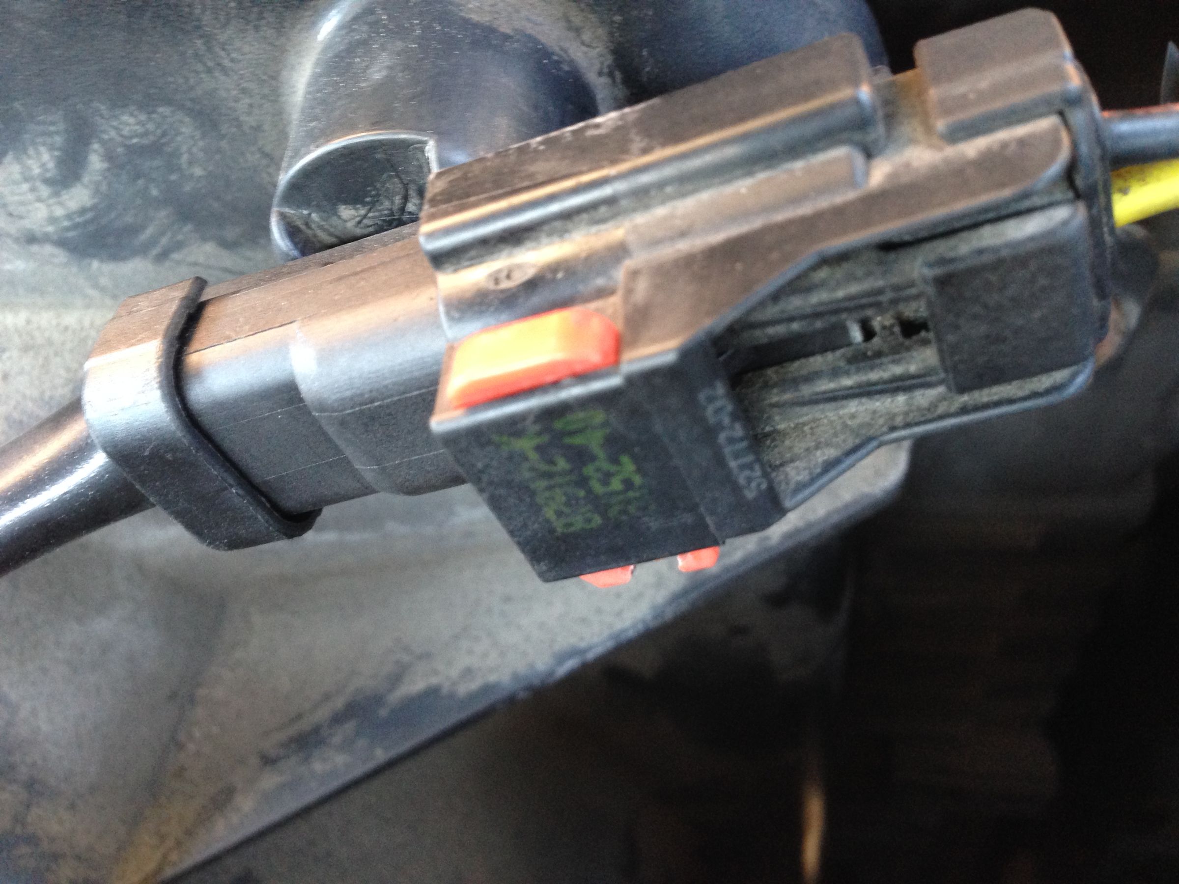 15 Minutes Jeep Liberty Cooling Fan Motor Replacement : 5 Steps