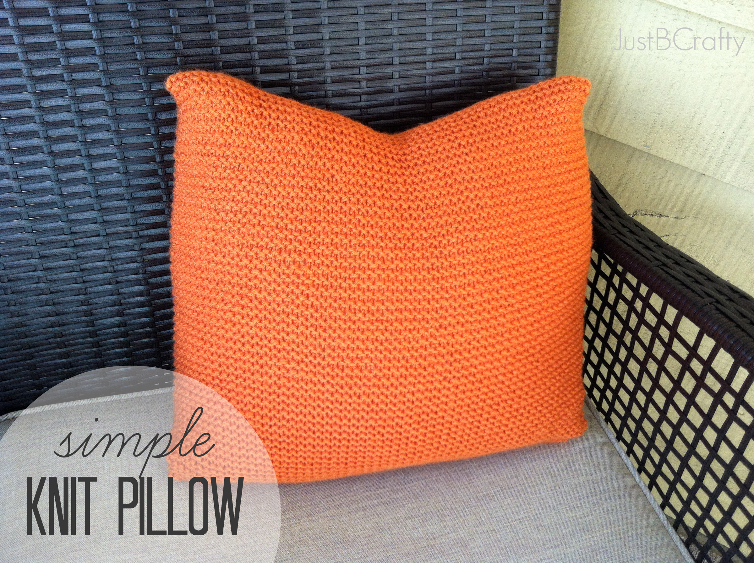 Simple Knit Pillow