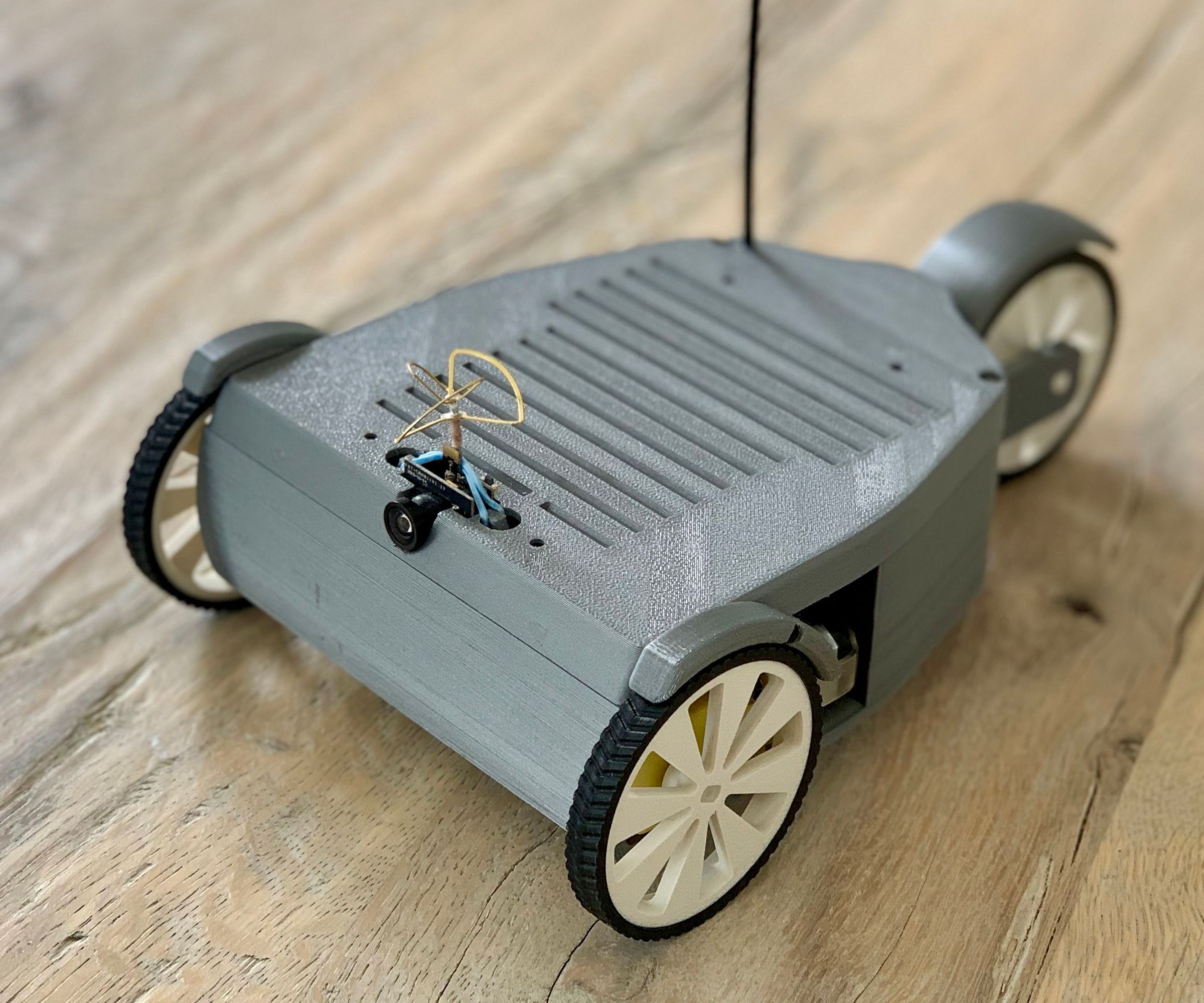 RC FPVTrike With Rear Steering Wheel 9 Steps (with Pictures