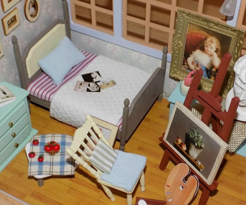 Diy Miniature Dollhouse Bedroom - Art Gallery Theme