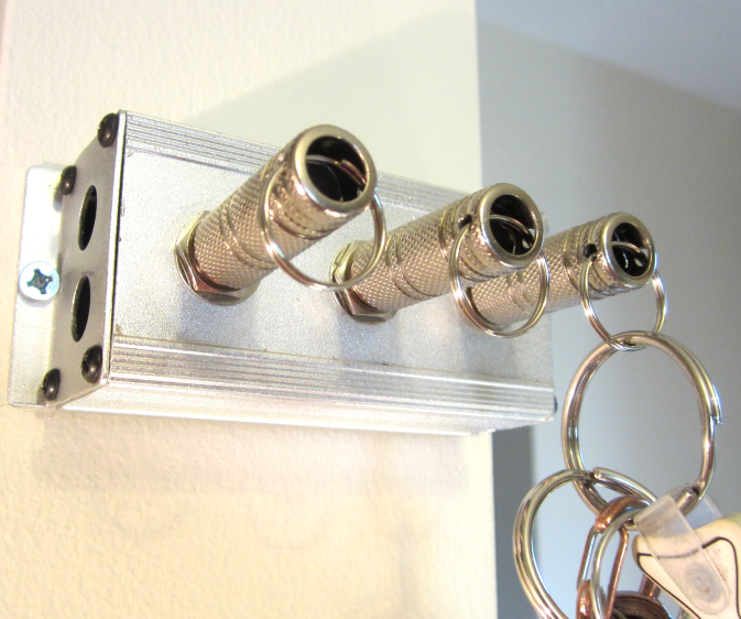 DIY Audio Jack Key Holder