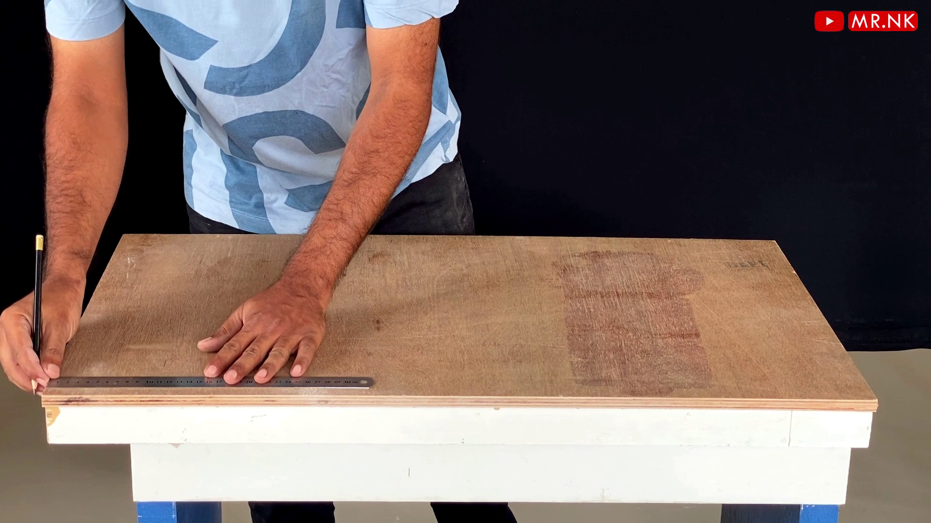 Building a Coffee Table With Endless Depth! (Infinity Illusion) : 12 ...