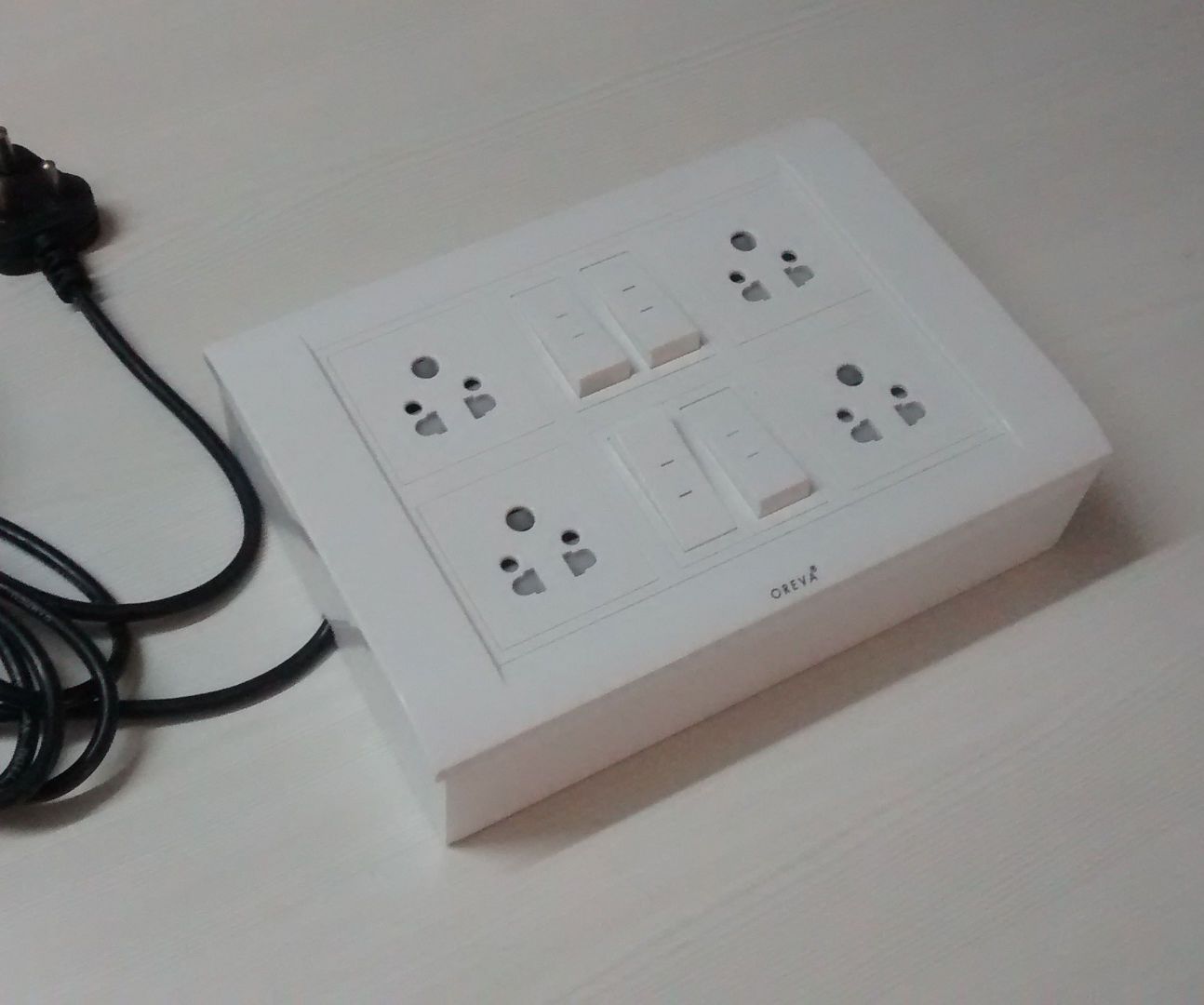 Arduino NodeMCU ESP8266 Based WIFI Smart Strip 4 Relay Switch Board With Raw TCP/IP, Mqtt & Android App