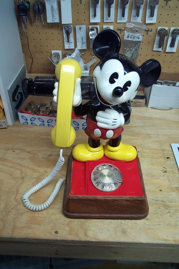 Mickey Mouse Rotary Dial Cell Phone