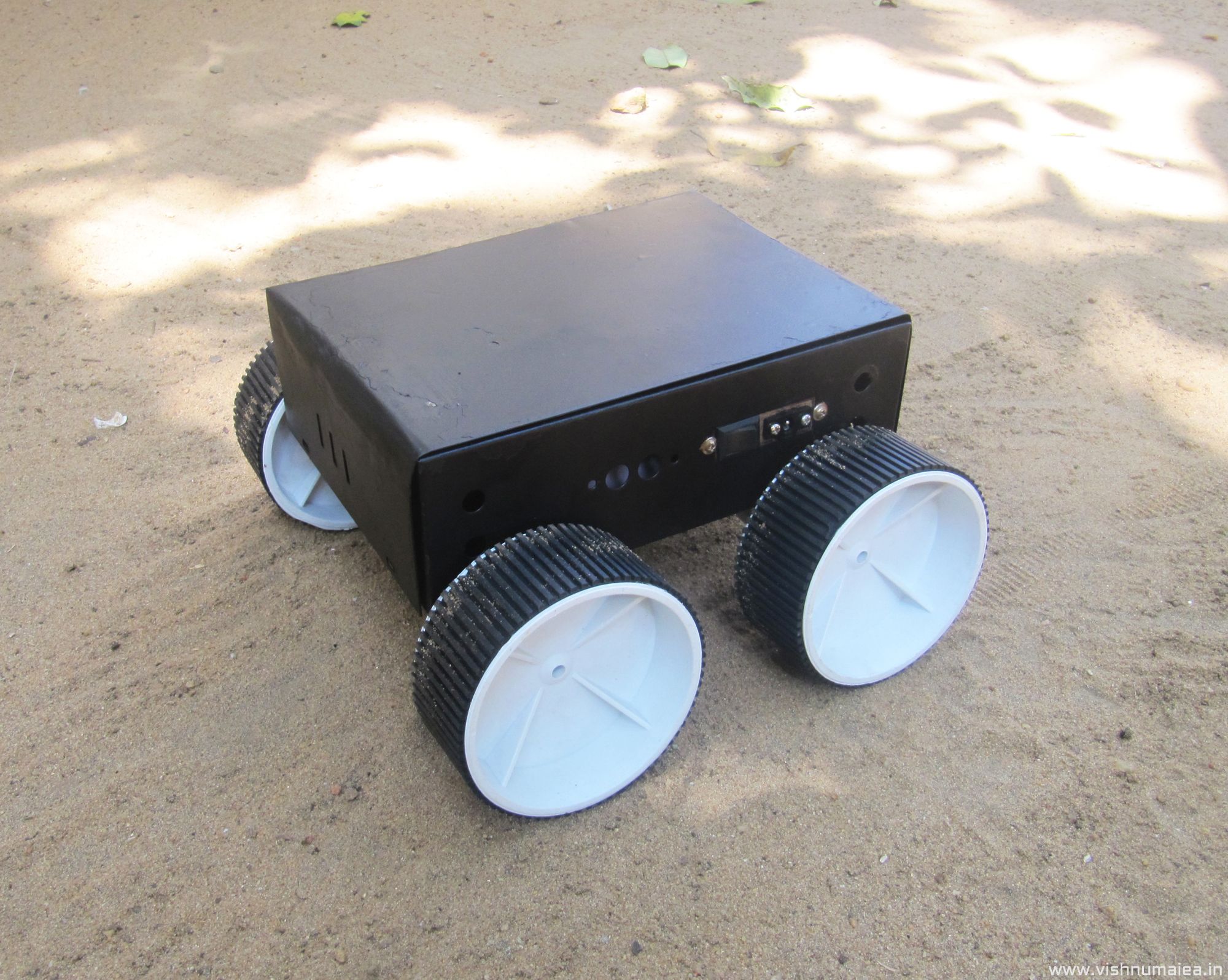 RC Four Wheel Ground Rover : 11 Steps (with Pictures) - Instructables
