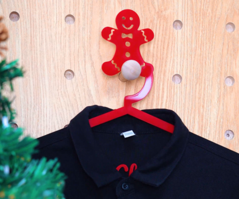 Laser Cut an Acrylic Christmas Hanger