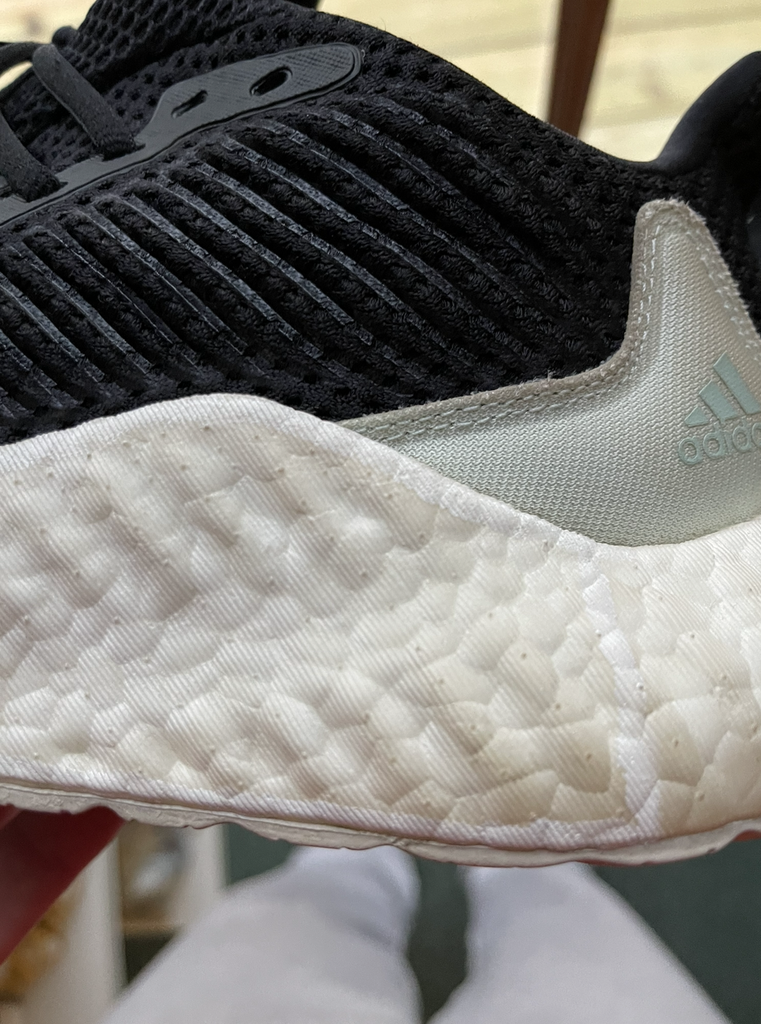 How to sales clean boost soles