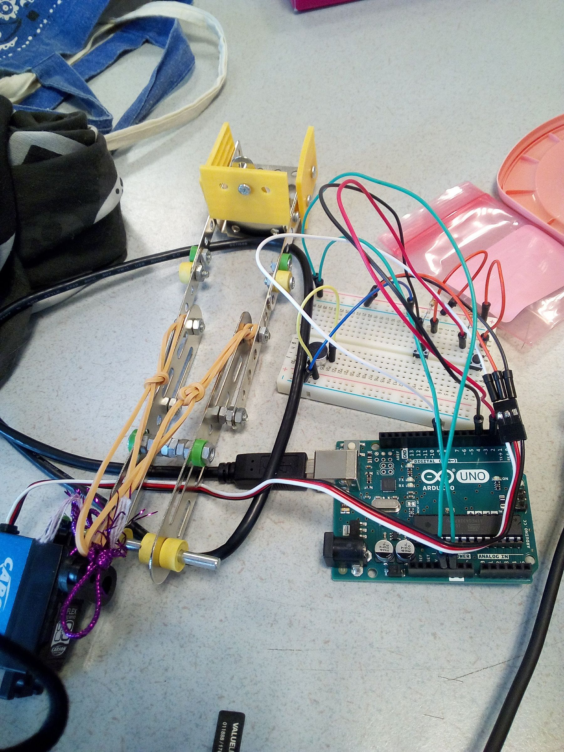 Catapult With Arduino and a Servo 4 Steps Instructables