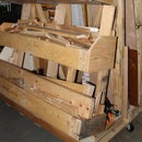Flexible mobile lumber storage rack using pallets