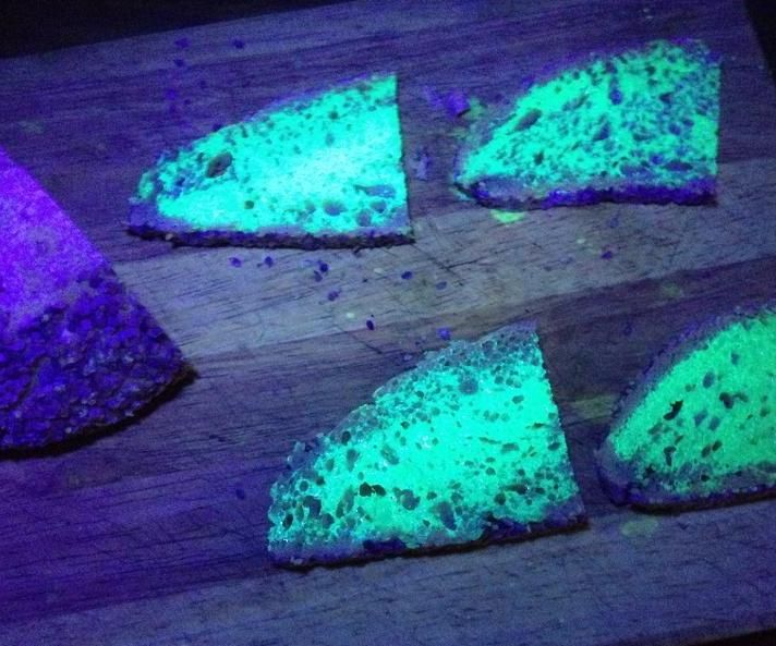 Fluorescent Oil (that You Can Eat!)
