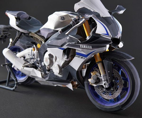 Yamaha R1M