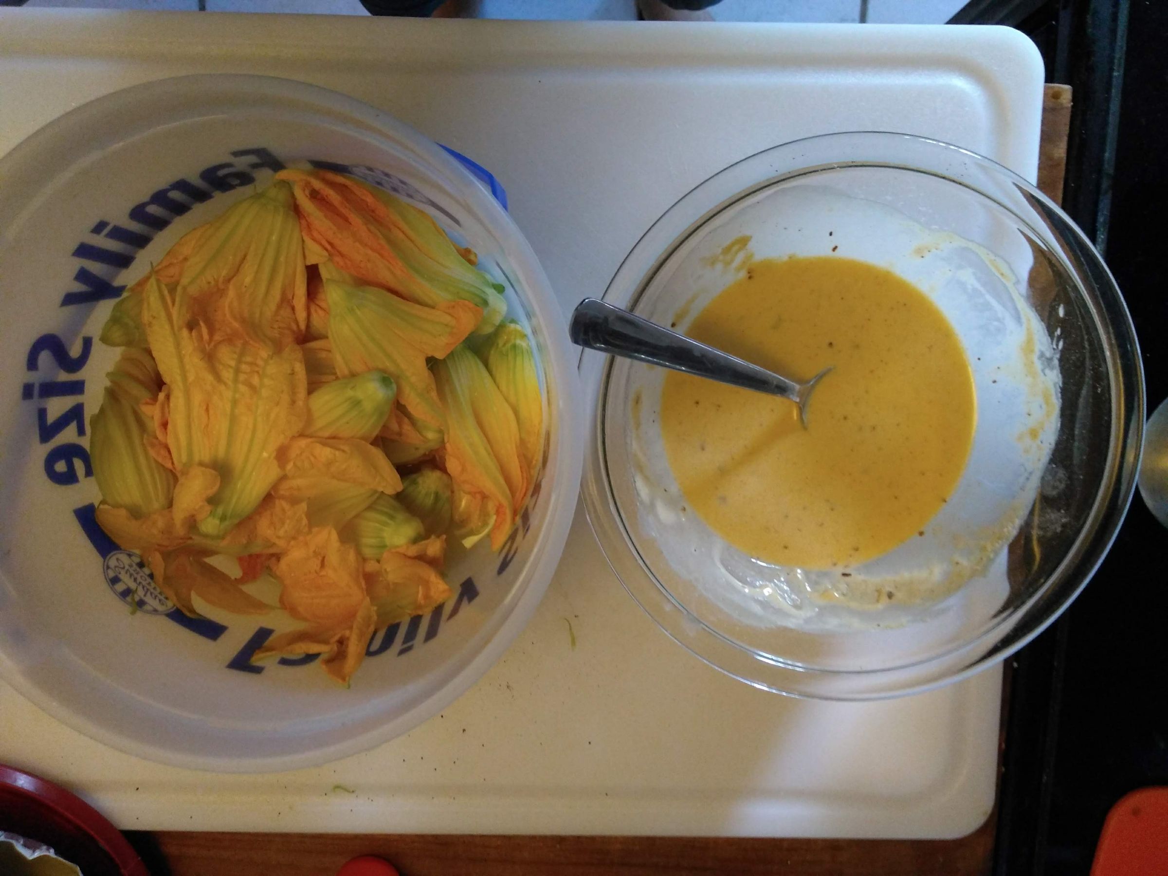 How to Fry Squash Blossoms 9 Steps (with Pictures) Instructables