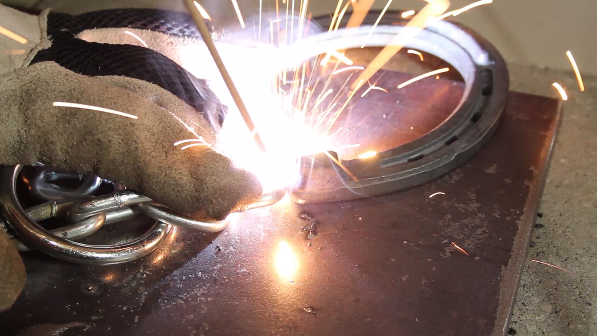 Homemade Stick Welder From Microwave Parts! 8 Steps (with Pictures