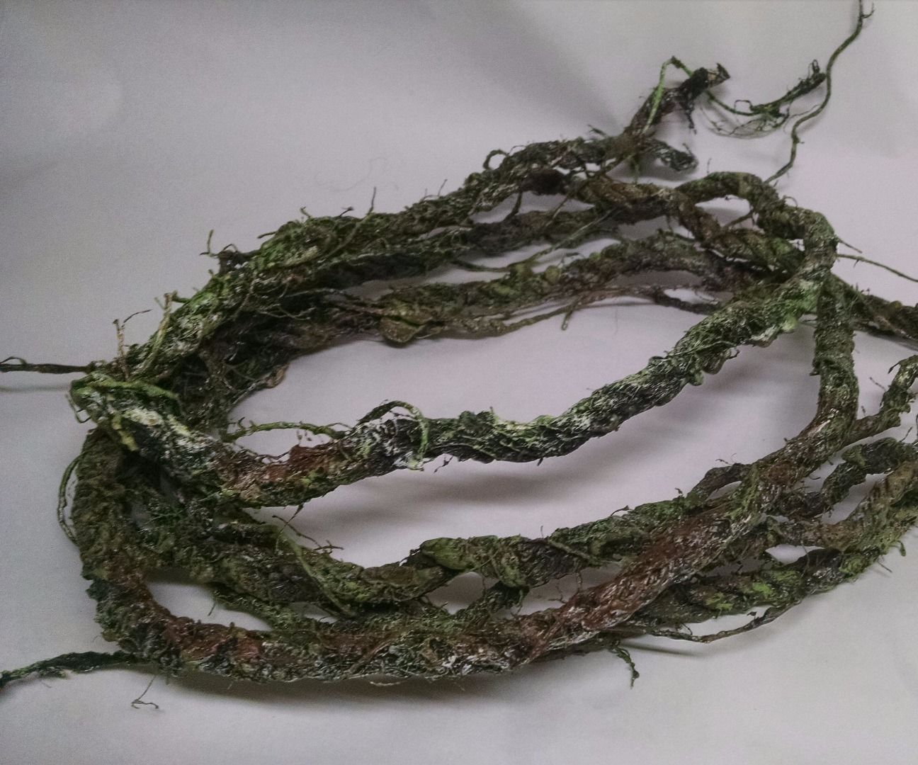 DIY Inexpensive Bendable Waterproof Vines