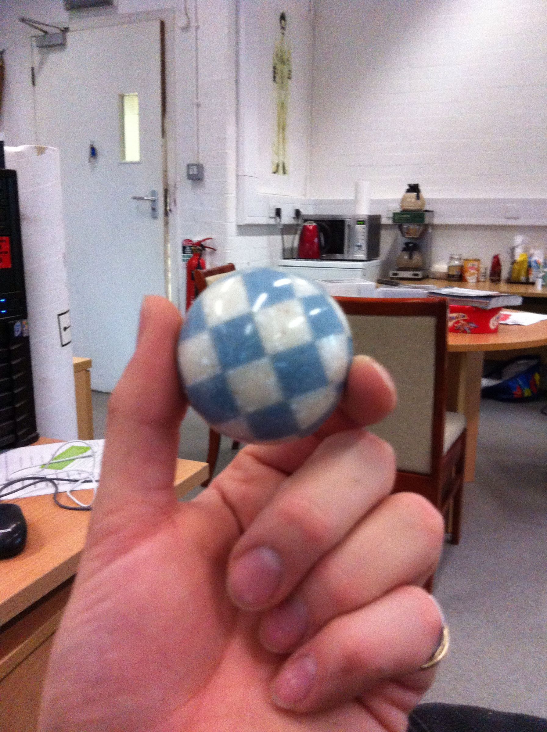 Corian Baby Chequer Ball