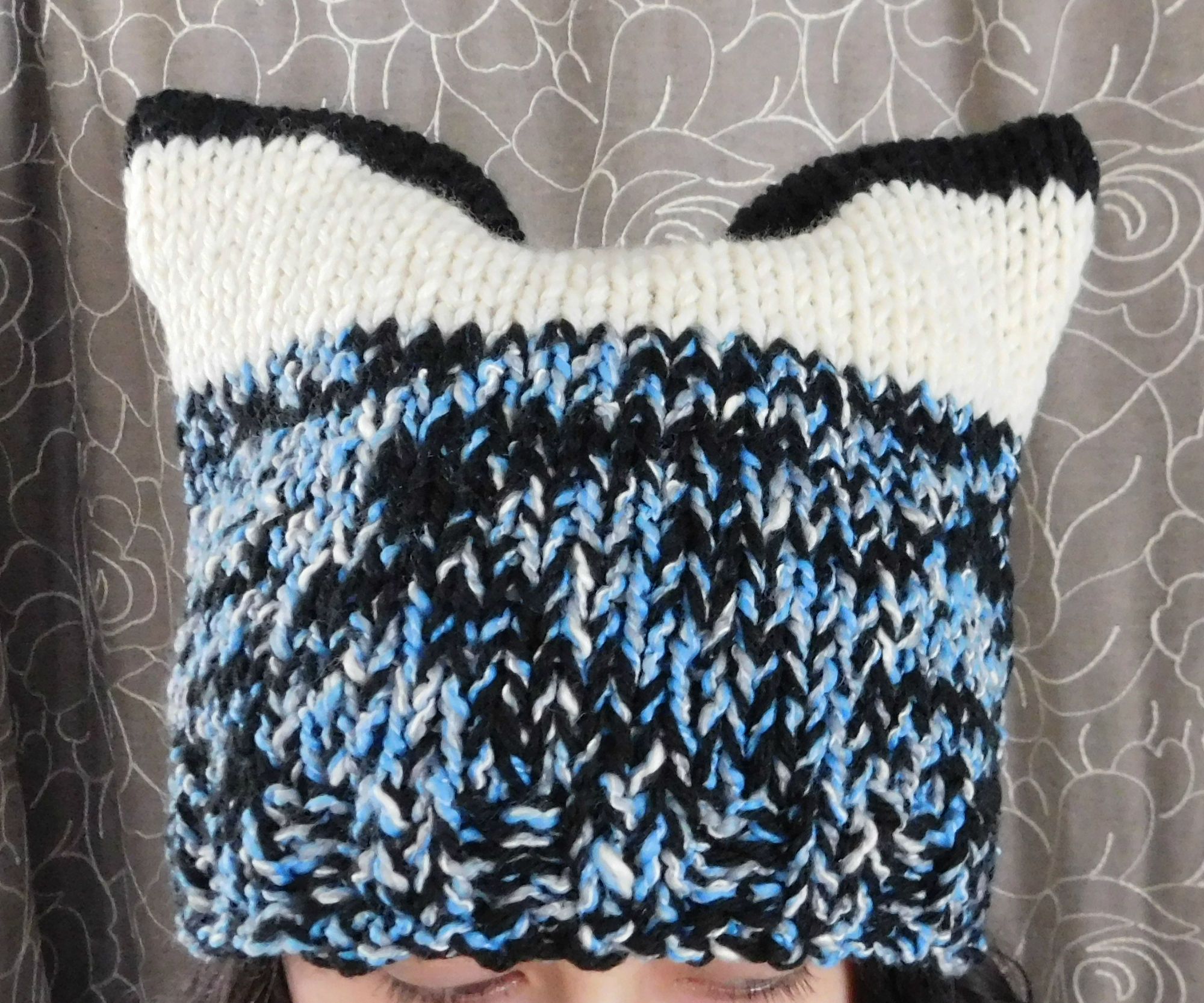 Knit a Husky Hat!