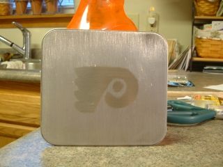 Brushed Metal: Free Aluminum CD Case Mod