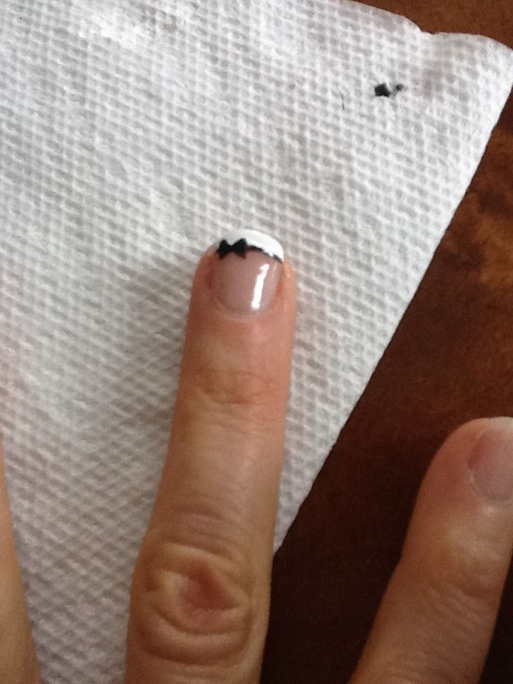 Bow French Manicure