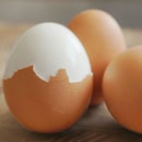 How to Peel Eggs Easily