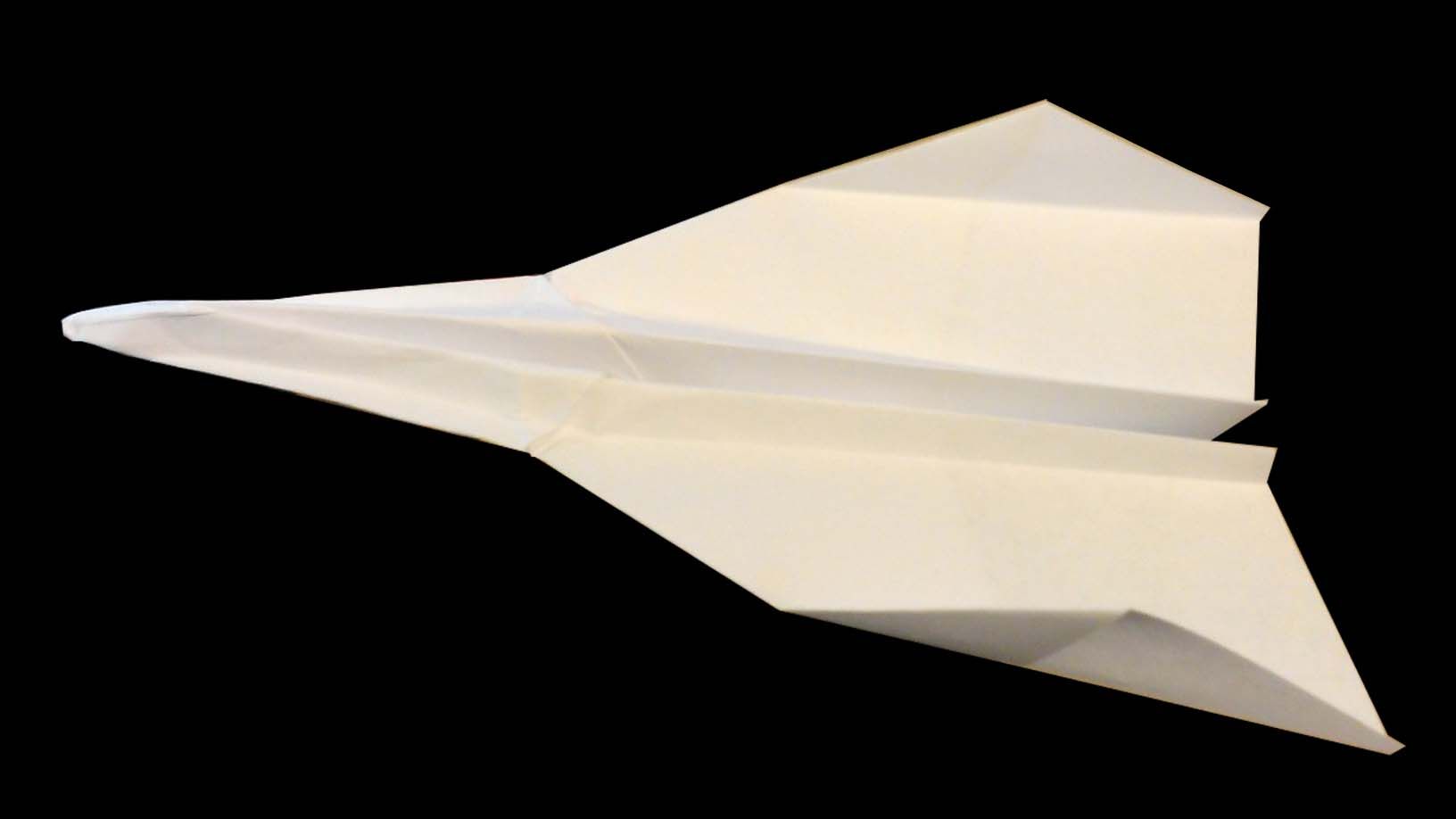 How to Make a Long Distance Airplane: the Saturn Fighter