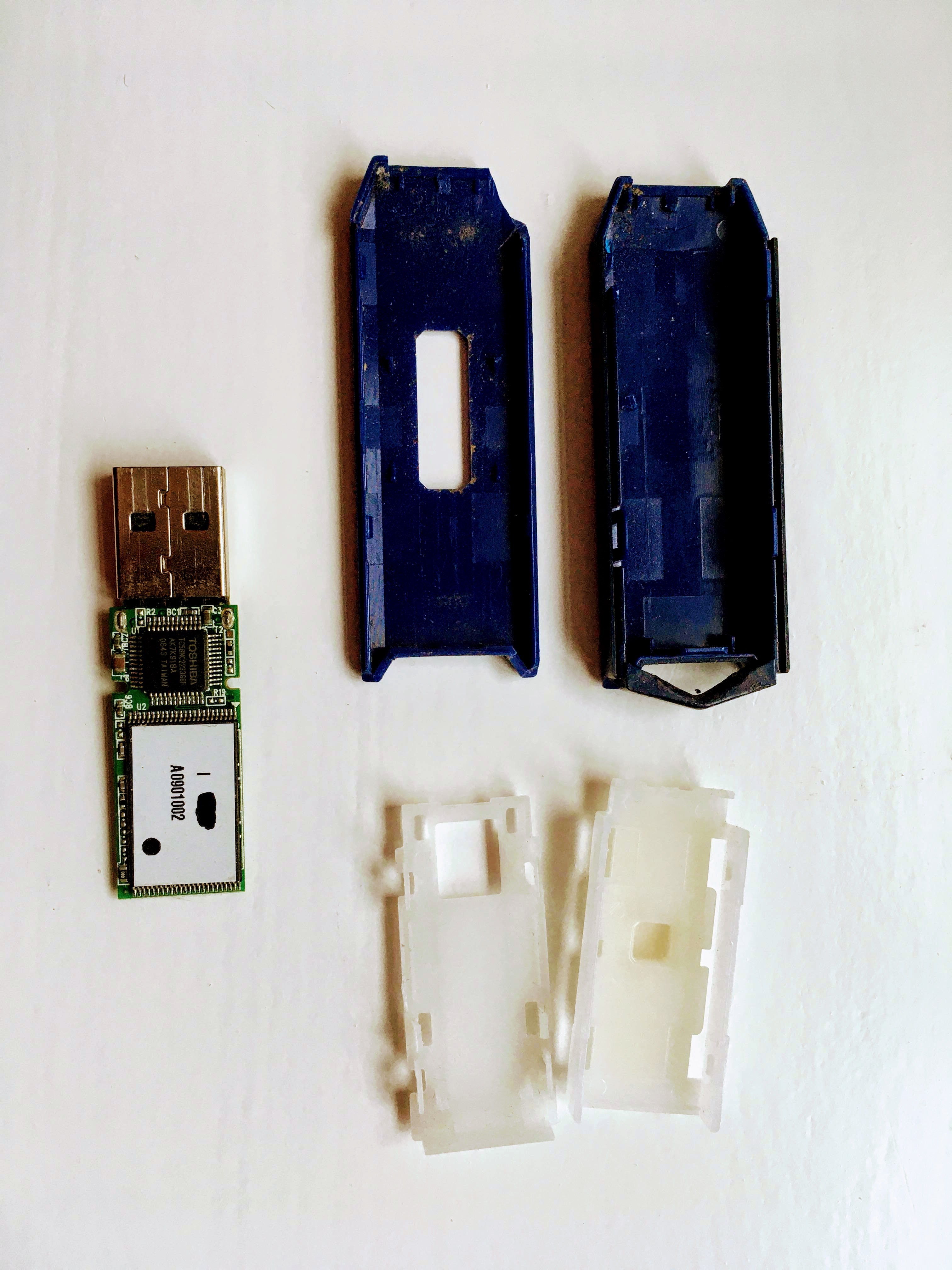 Fix a Damaged USB Memory Stick Case 6 Steps (with Pictures