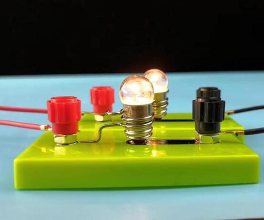 OSOYOO Kids Electricity Circuit Learning Kit for Science Study Series Circuit Parallel Circuit