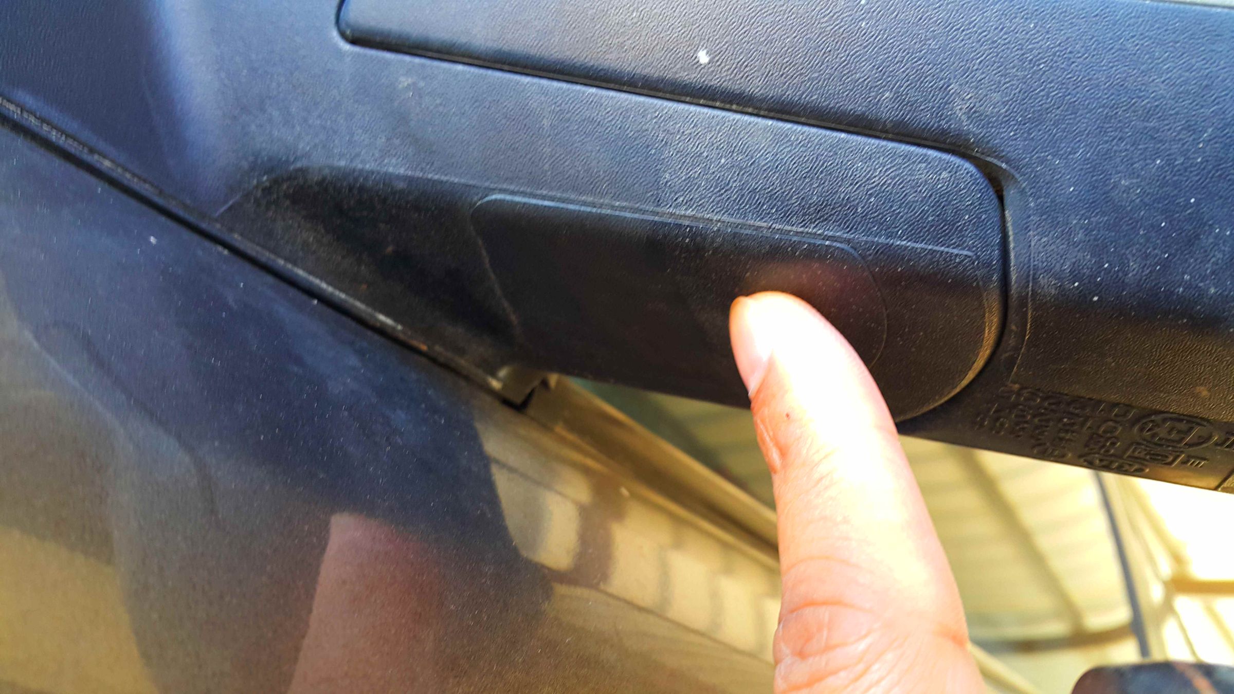 Tightening a Loose Side Mirror. Instructables