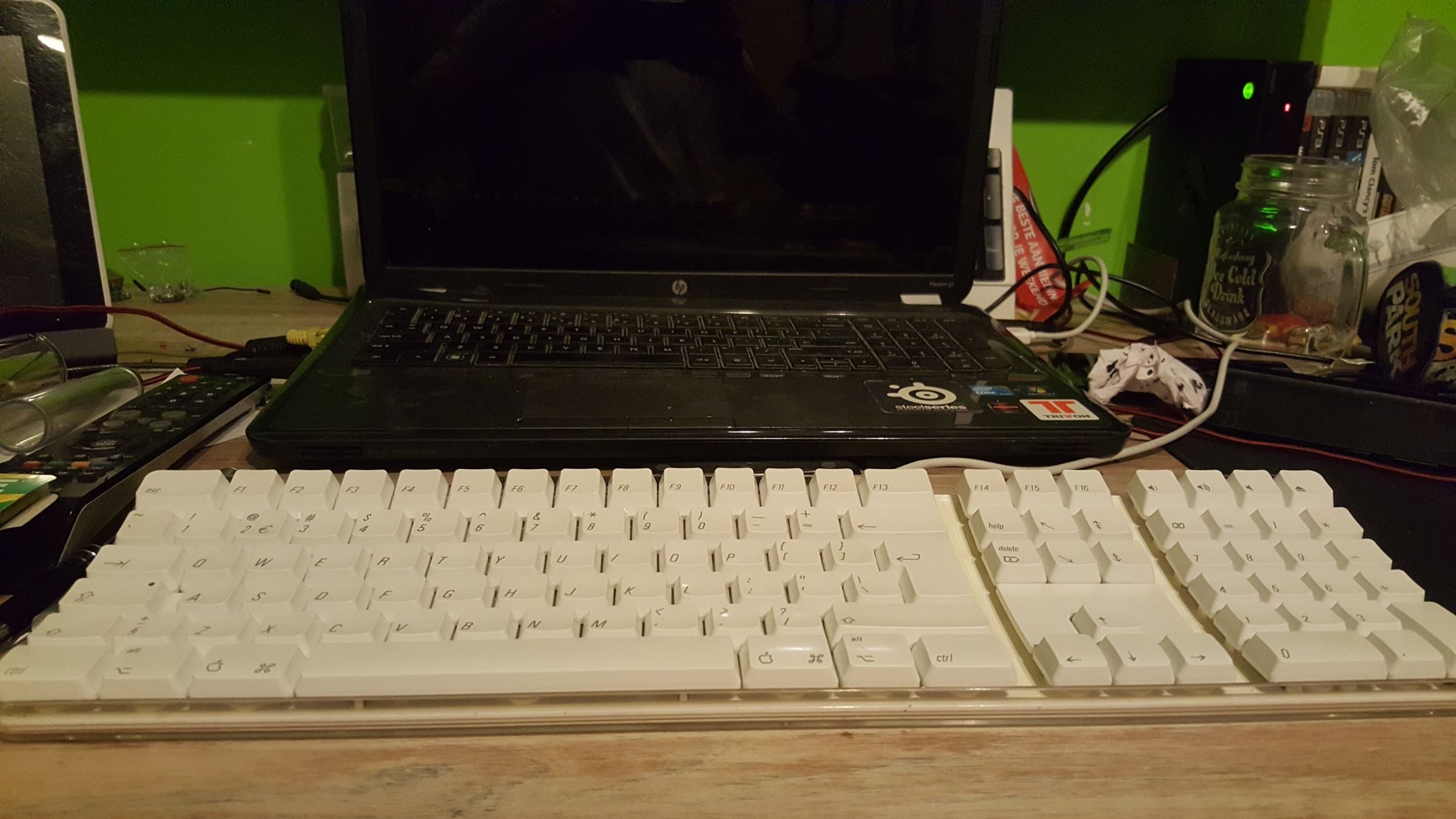 Restoring an Apple A1048 Keyboard 6 Steps (with Pictures) Instructables