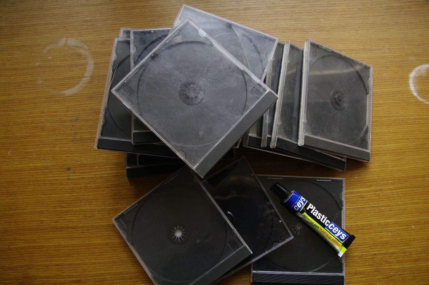CD CD Rack : 5 Steps - Instructables