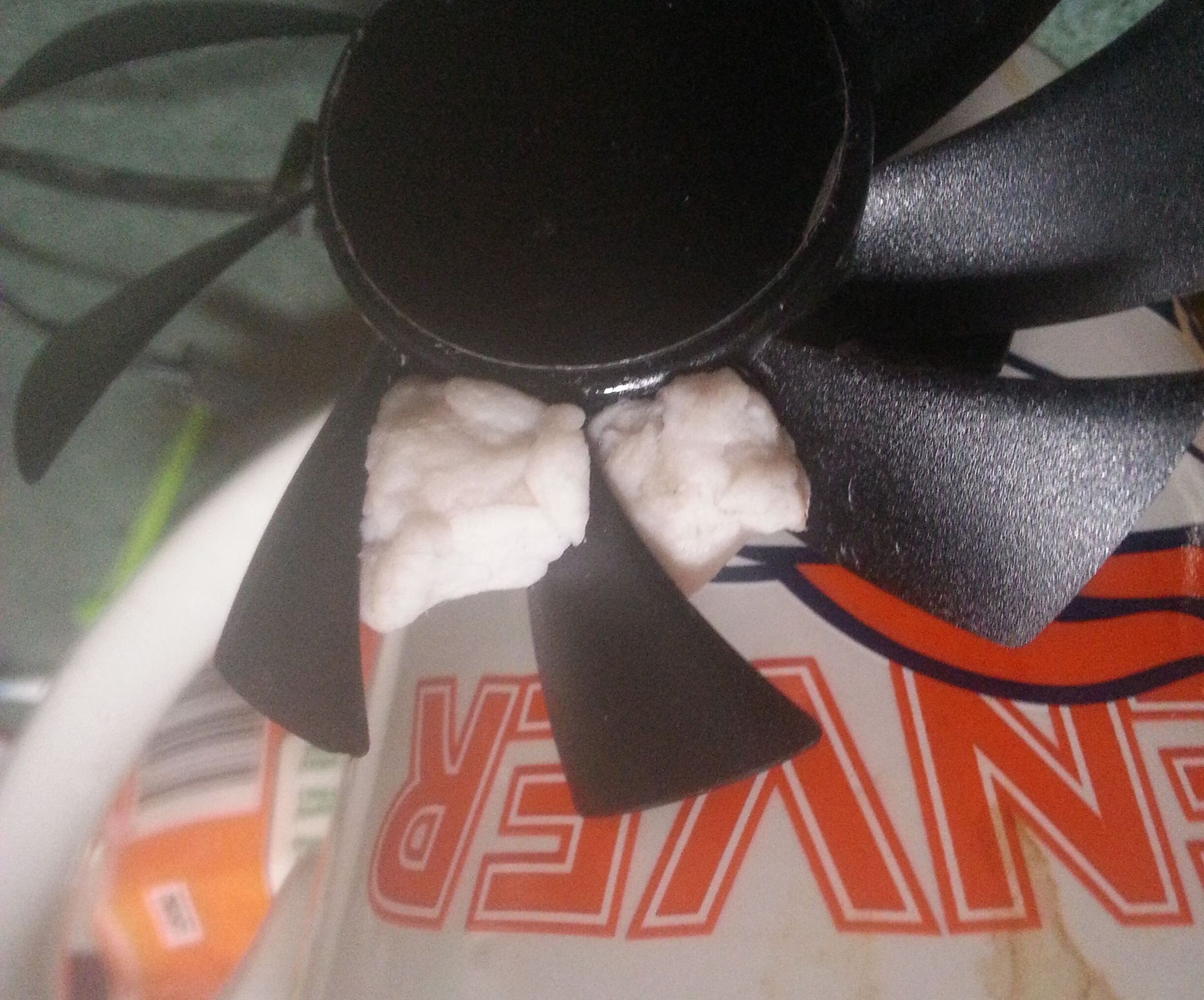 Repair a PC Fan Blade Using Spitwads and Glue