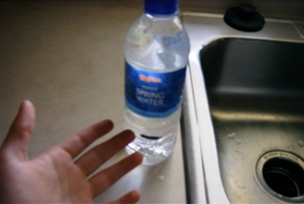 How to Keep Your Bottle of Water Cold for HOURS