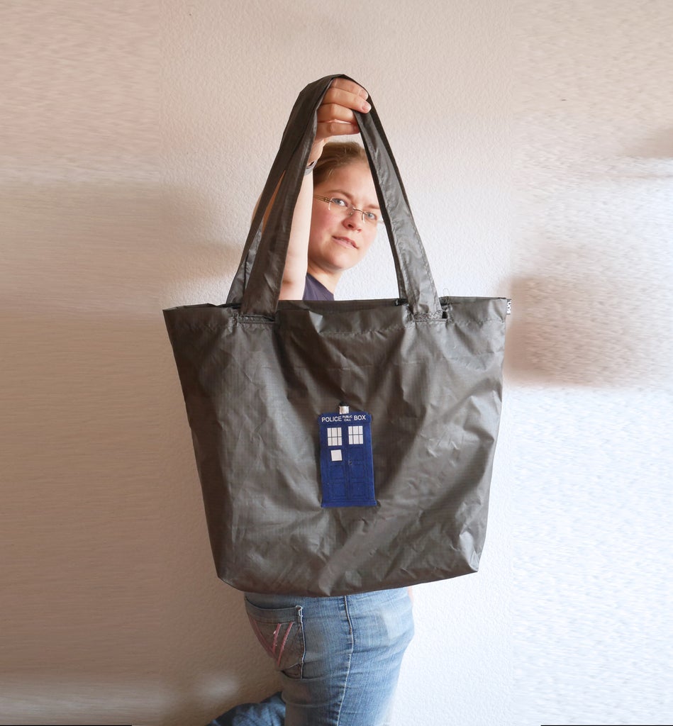 TARDIS Fading Light Bag - It's Bigger on the Inside...