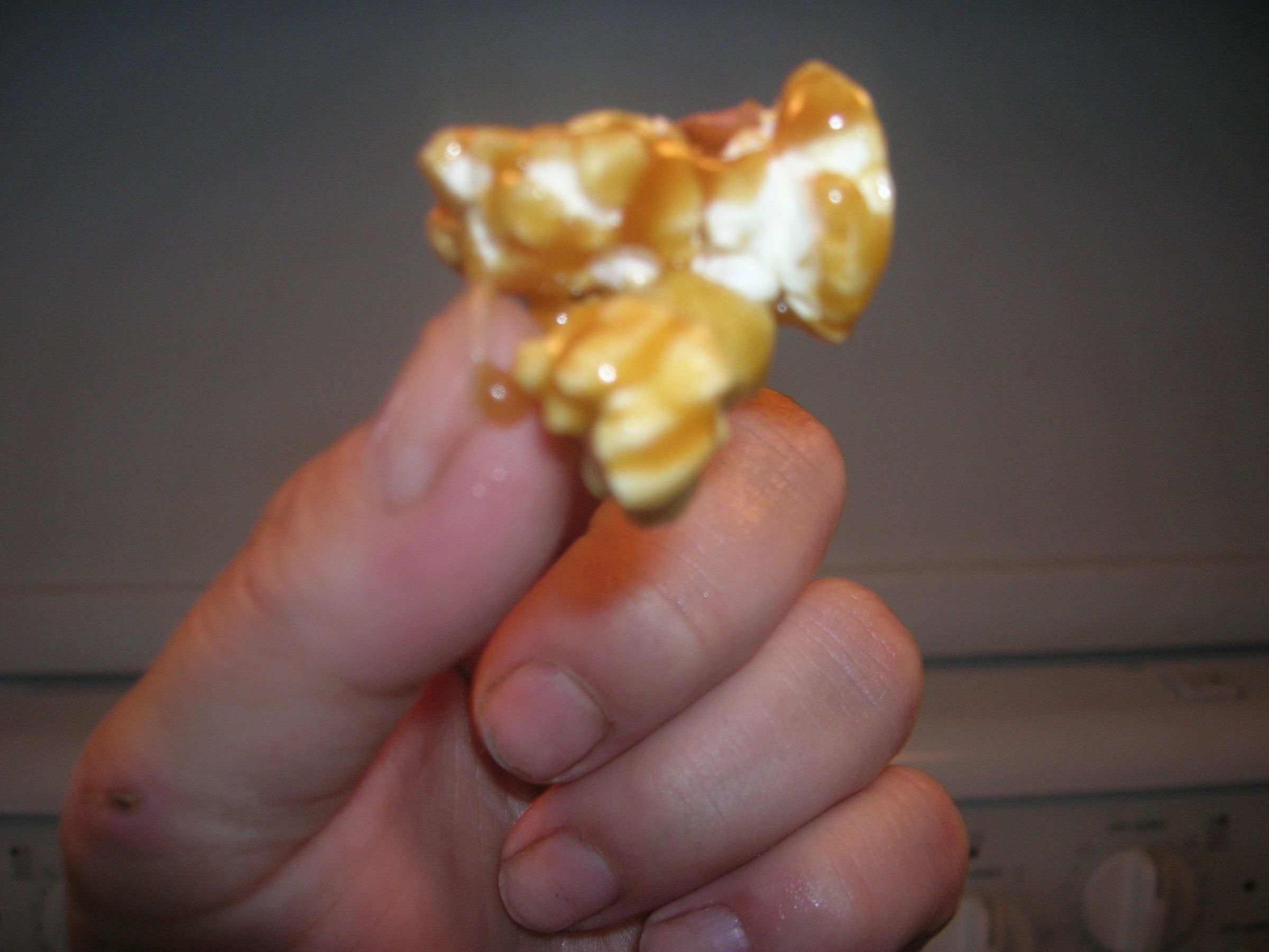 Not-For-The-Faint-of-Heart Caramel Pop-corn
