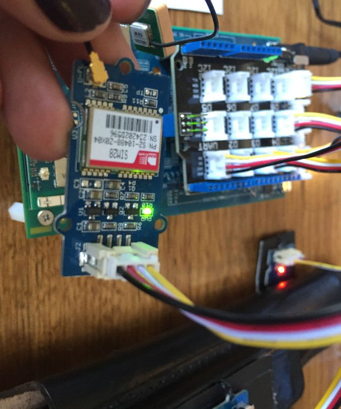 Use of GPS, hall sensor, LEDs and Firebase with the Edison