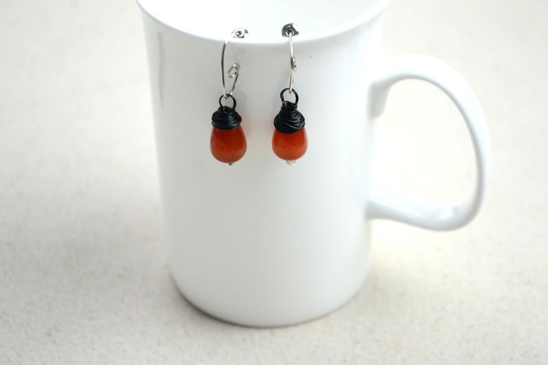 Homemade Jewelry Ideas-how to Make a Pair of Exquisite Dangling Earrings