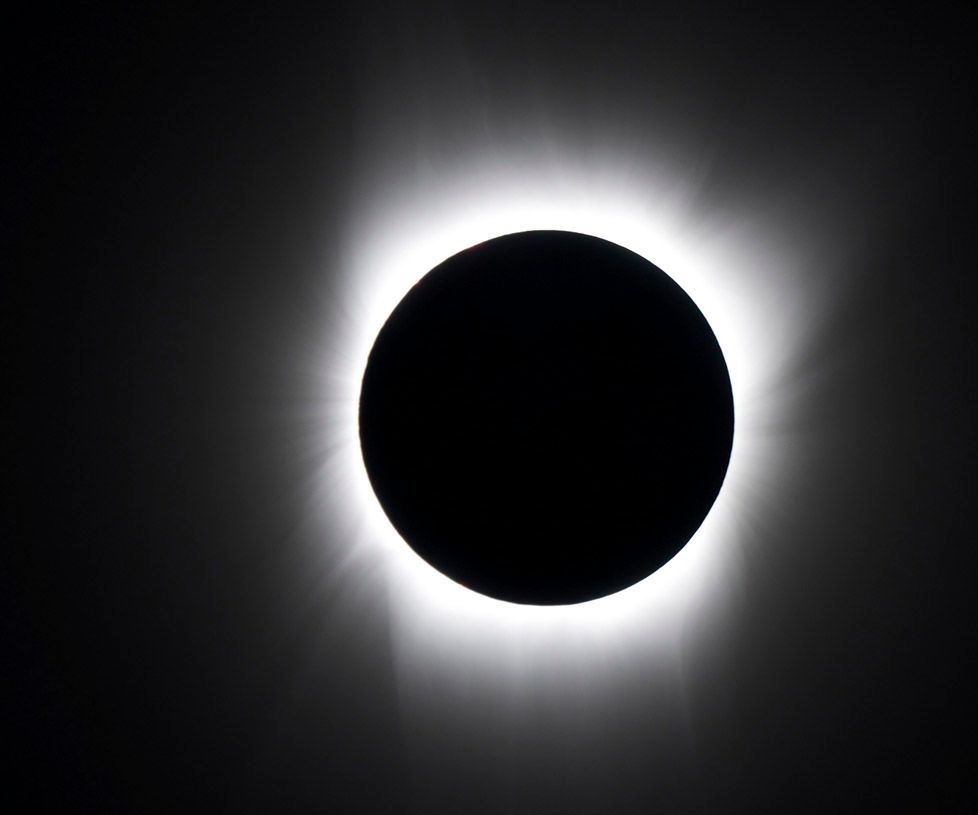 Solar Eclipse Viewer for Your Phone.