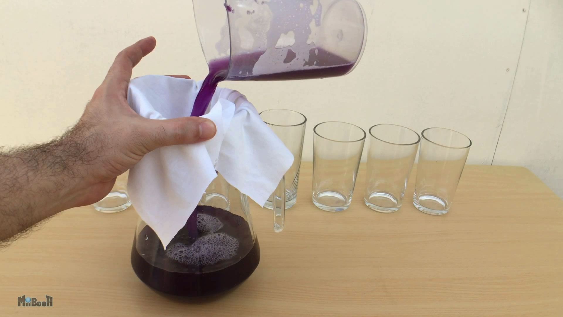 Acid/Base PH Indicator Experiment (Video) 3 Steps (with Pictures