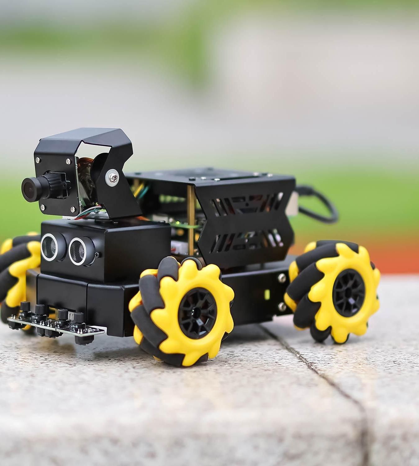 【Unboxing and Reviewing】---Raspbot V2 AI Vision Robot Car