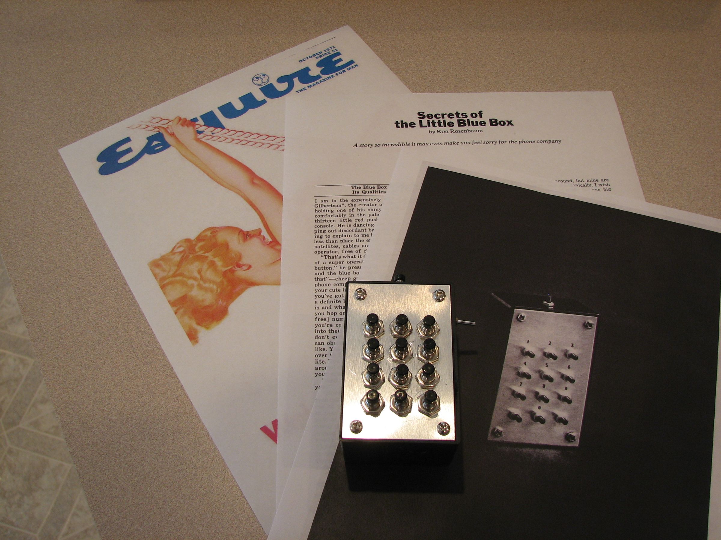 Modern Blue Box With a PIC 12F683