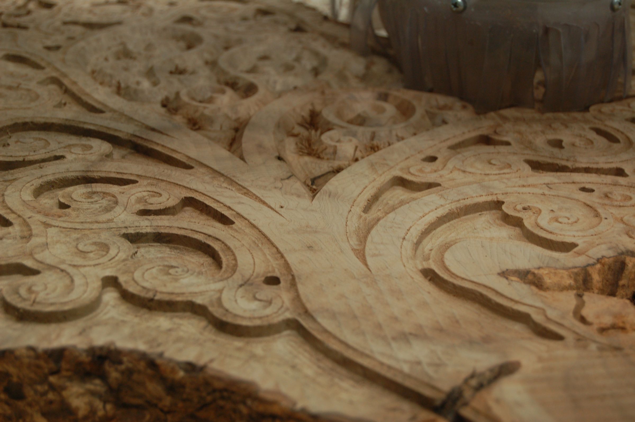 Carving Custom Designs Into Irregular Shaped Wood